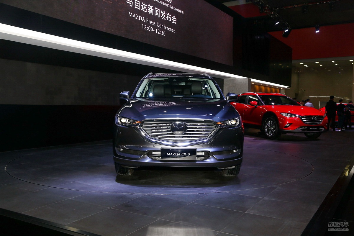 cx-8多少钱，全新cx-8，cx-8空间怎么样，cx-8乘坐感受怎么样